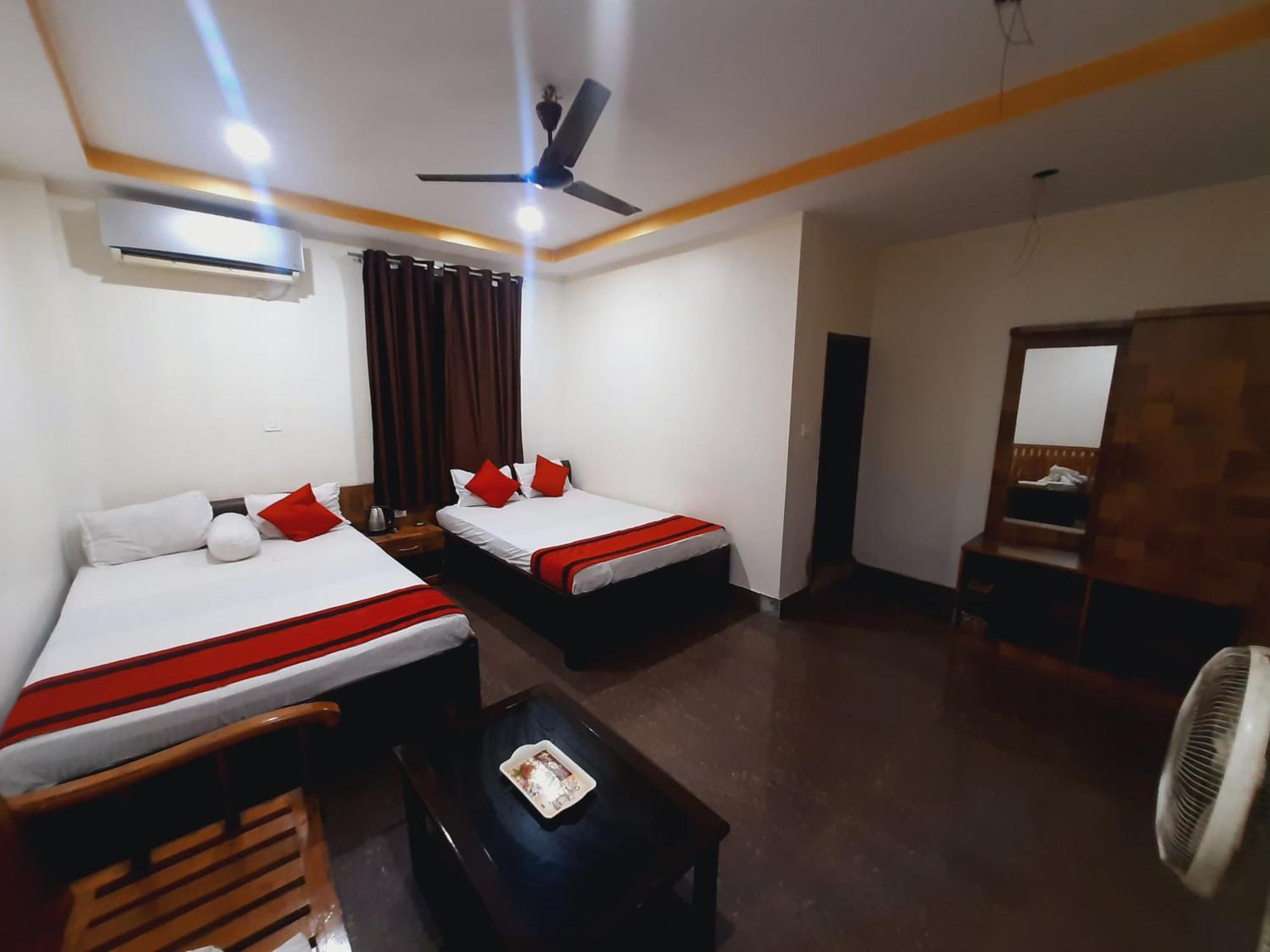 Hotel Knight Inn Airport Гувахати Экстерьер фото